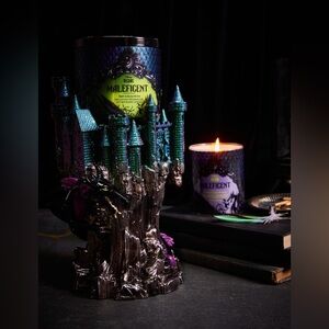 🎃Maleficent Dragon Castle Pedestal 3-Wick Candle Holder🎃